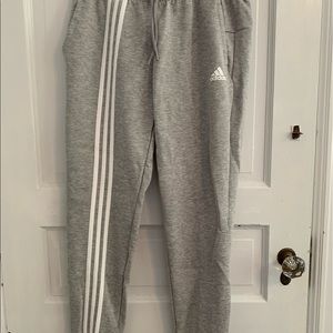 Women’s Sports Joggers